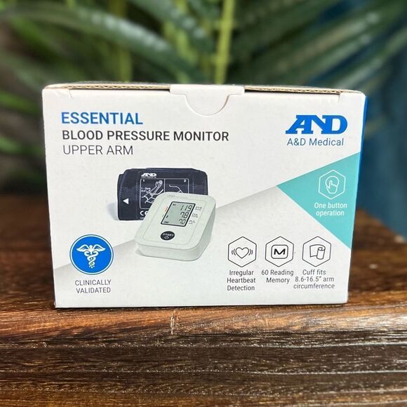A&D Medical Blood Pressure Monitor, Model UA-611 in White. New in Box! - Picture 16 of 16